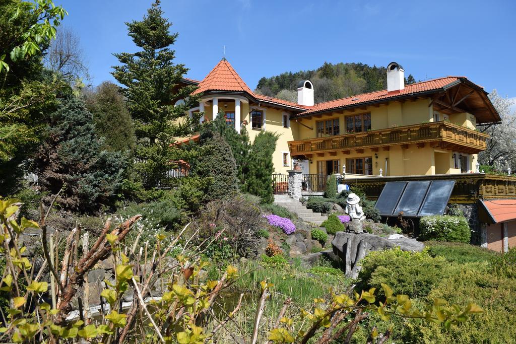 Penzión Stefanshof Kremnitz Exterior foto