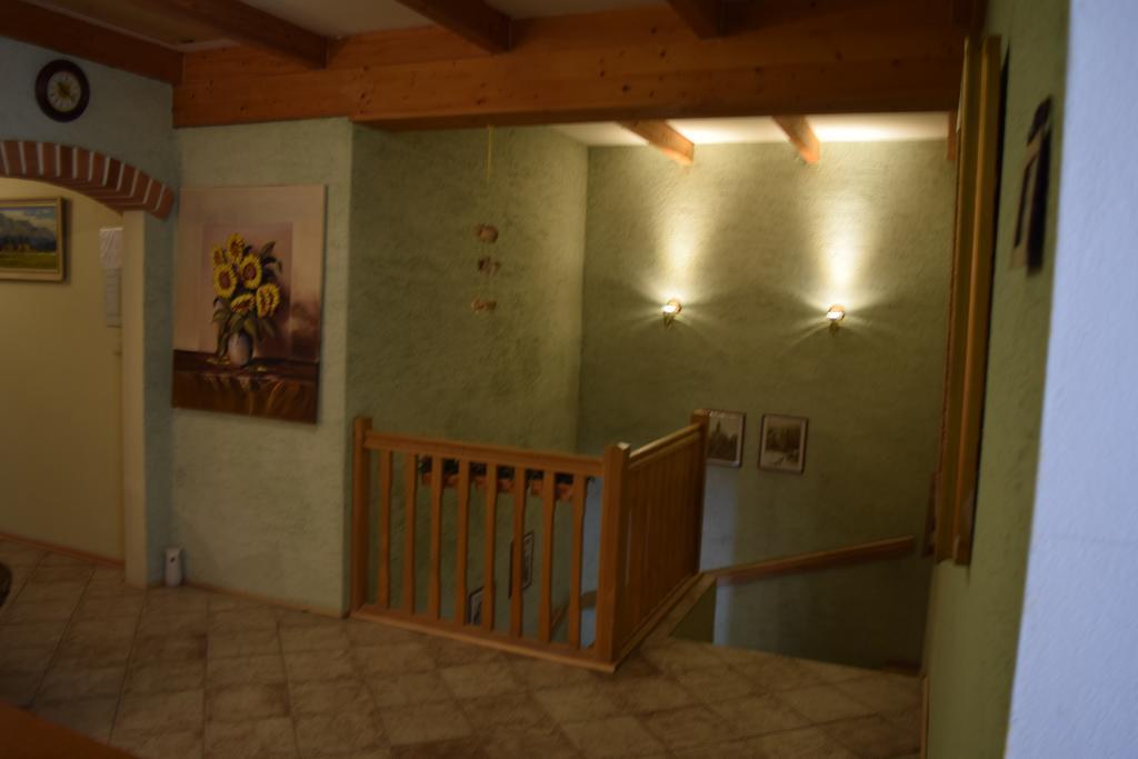 Penzión Stefanshof Kremnitz Exterior foto