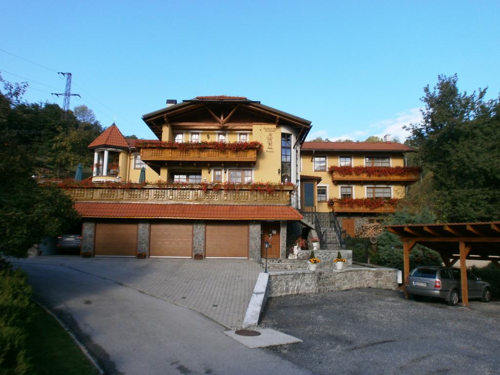 Penzión Stefanshof Kremnitz Exterior foto